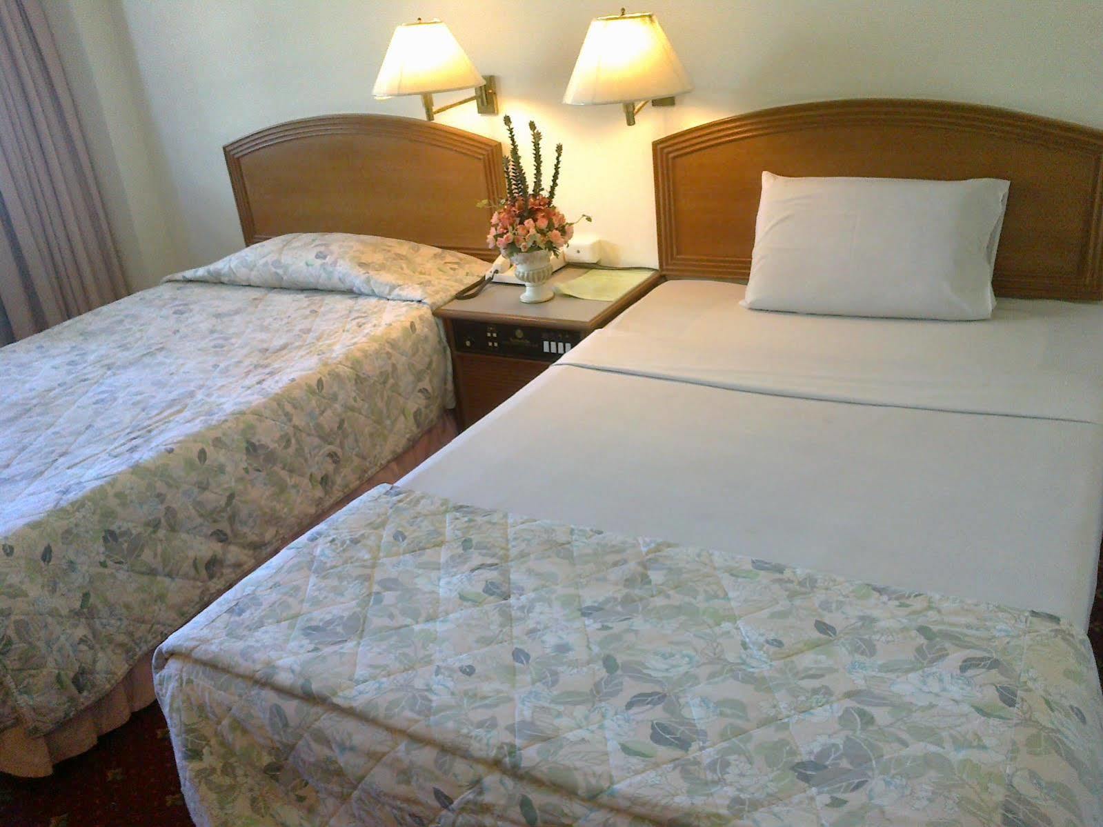 Kosit Hotel Hat Yai Buitenkant foto