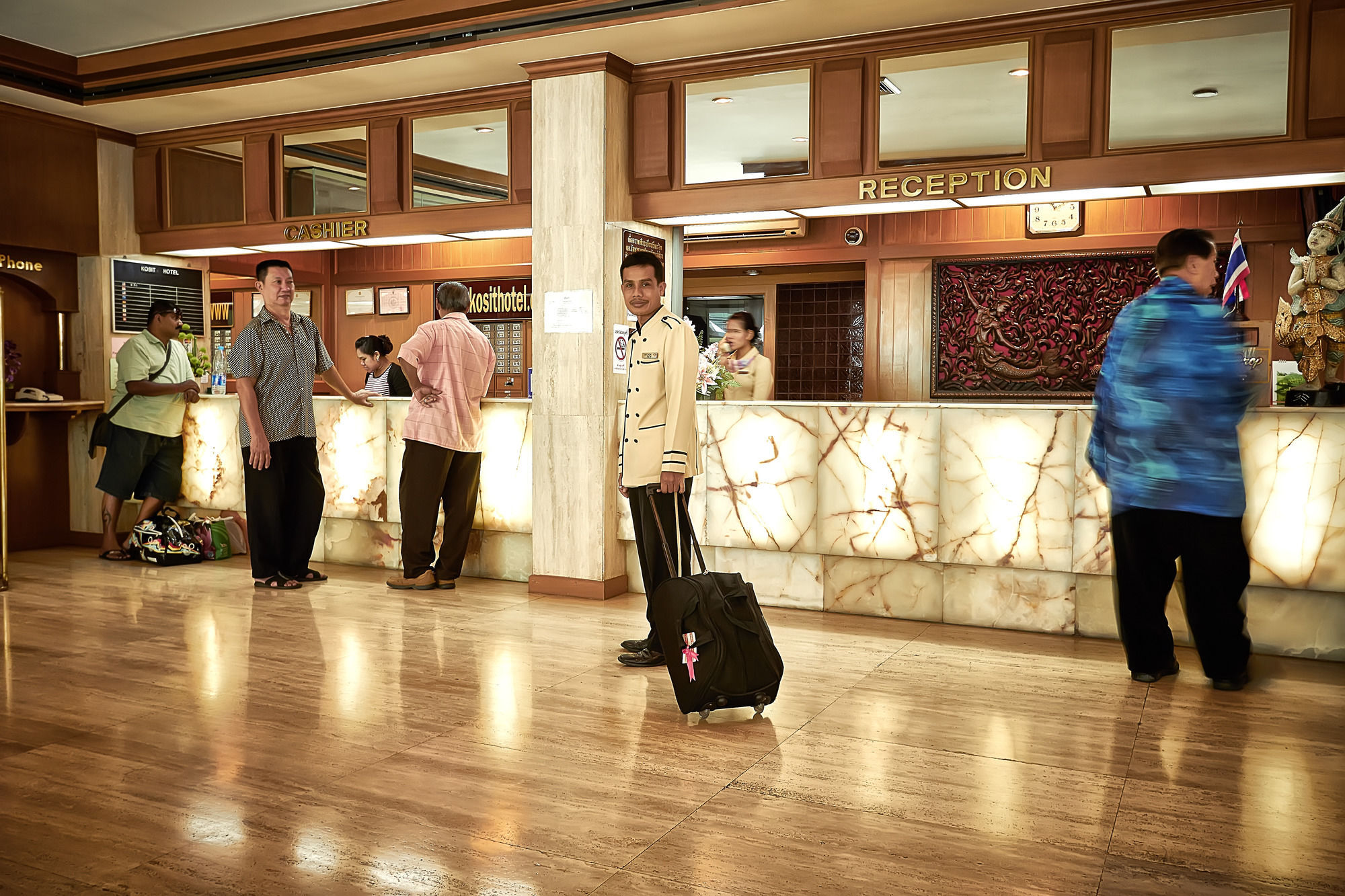 Kosit Hotel Hat Yai Buitenkant foto