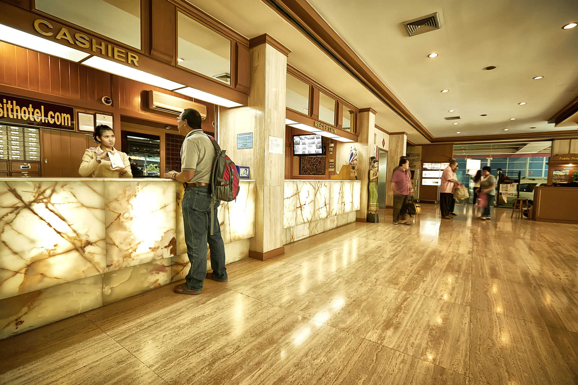 Kosit Hotel Hat Yai Buitenkant foto
